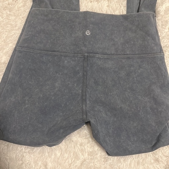 LULU LEMON WUNDER UNDER LEGGINGS - Picture 2 of 6